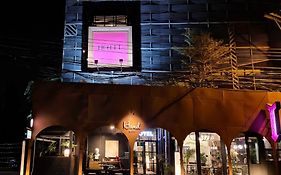 Hand Hotel