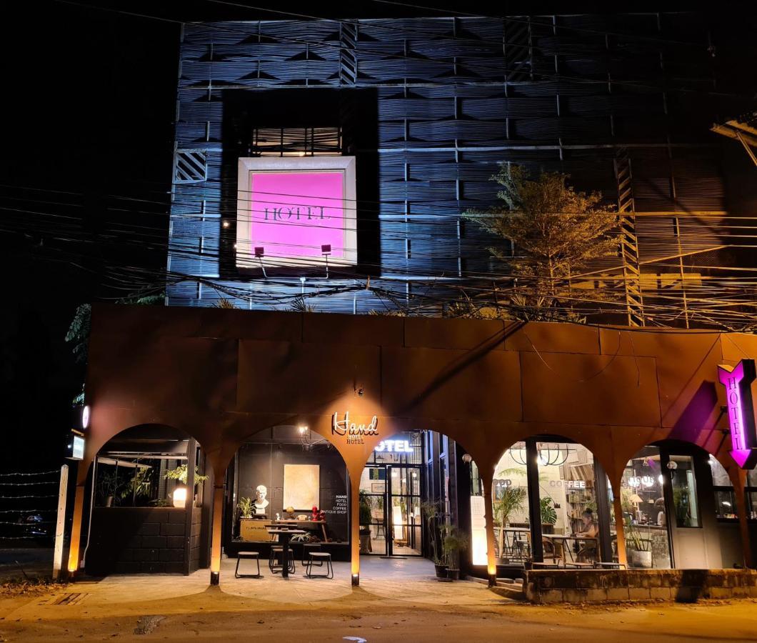 Hand Hotel Bang Saen Exterior photo