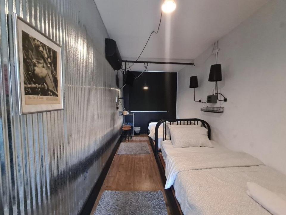 Hand Hotel Bang Saen Exterior photo