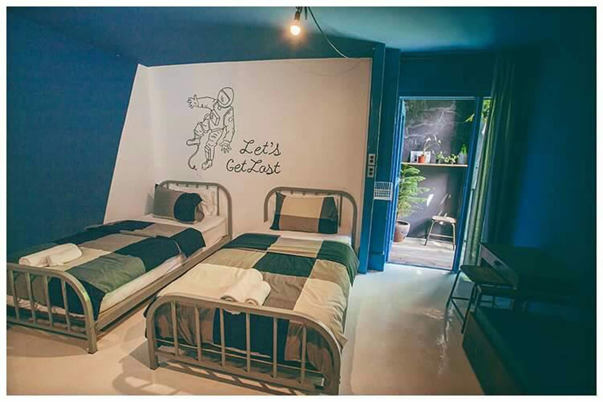 Hand Hotel Bang Saen Exterior photo